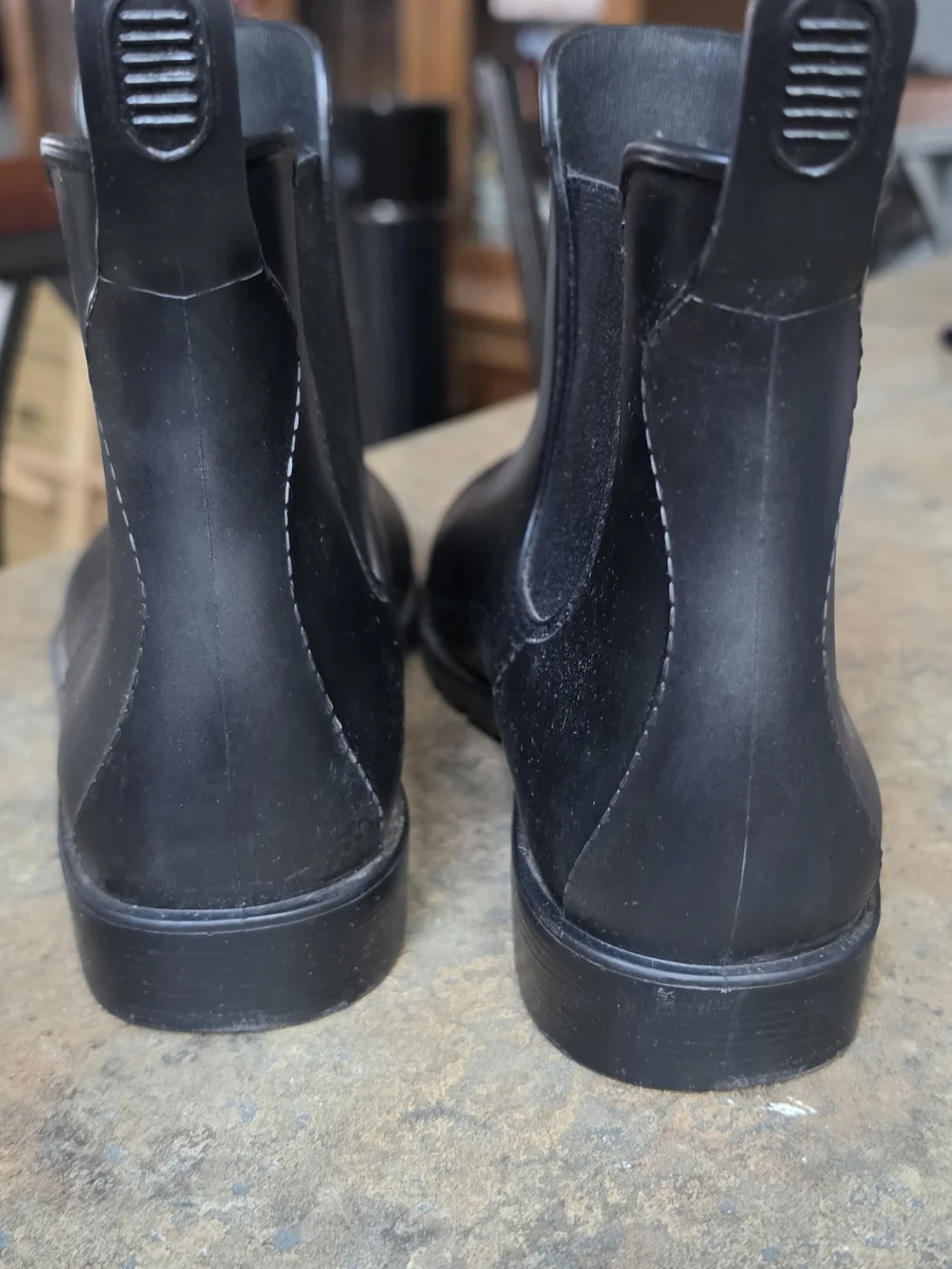 ASGARD Women's Black Rubber Chelsea Rain Boots SZ 7 (37)